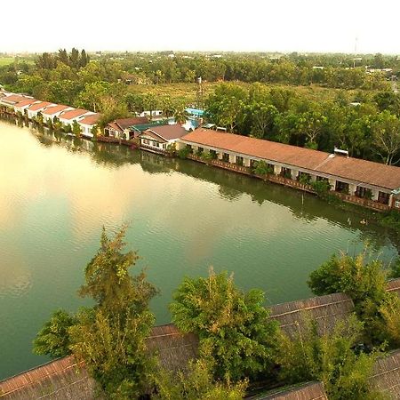 Ho Nam Resort Bac Lieu Bagian luar foto
