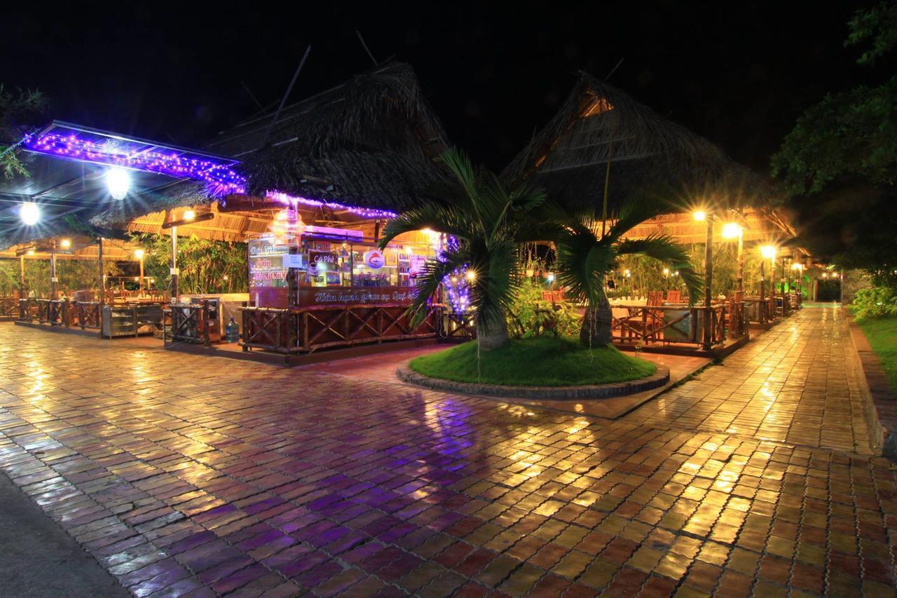 Ho Nam Resort Bac Lieu Bagian luar foto